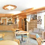 Garni Al Plan Hotel