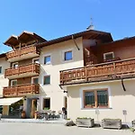 Hotel Garni Al Plan 3*