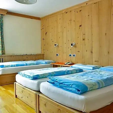 Garni Al Plan Hotel 3*