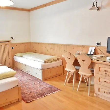 Garni Al Plan Otel